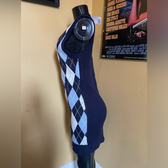 Women’s H&M Plaid Vest Dress ( Medium ) - Picture 4 of 5